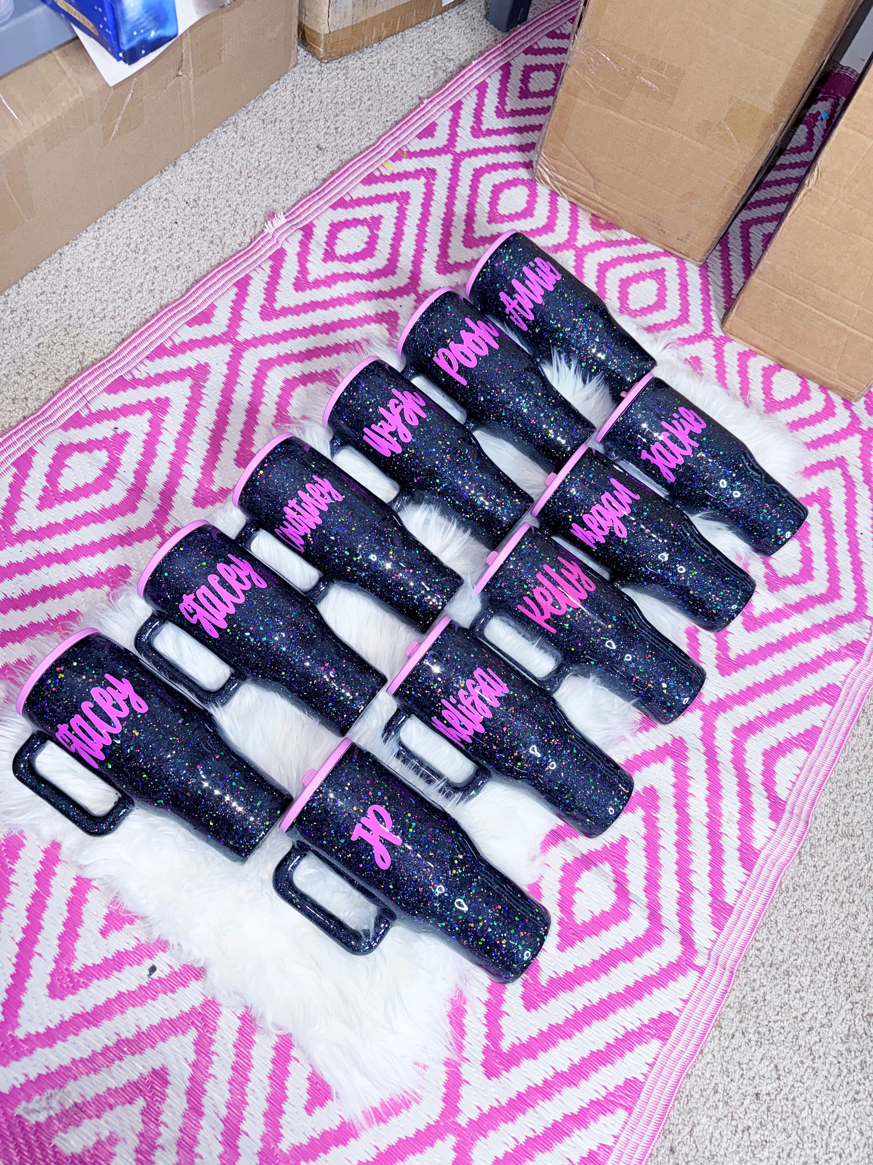Black Glitter Tumbler – Maestra Creations